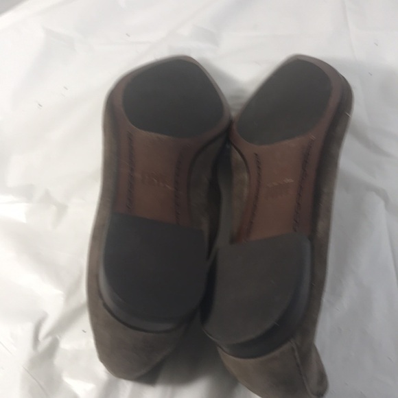 Frye Women’s Sienna Fatigue Suede Slip On Pointy Toe Ballet Flats - Picture 7 of 8